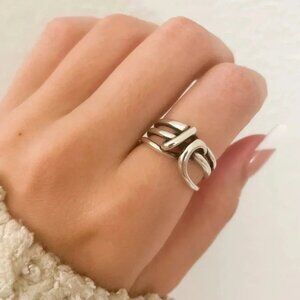 925 Sterling Silver Minimalist Ring Twist Ring Dainty Ring Modern Geometric Ring